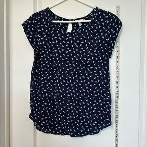 Joie navy and cream silk blouse. Size M